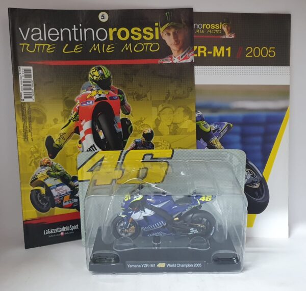 Yamaha YZR-M1 World Champion 2005 Valentino Rossi 46 1/18 - uscita 5