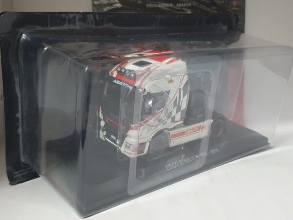 IVECO STRALIS HI-WAI ABARTH 2016 1:43 Truck Tuning Collection - immagine 2