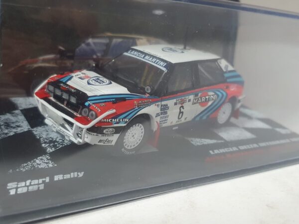 Lancia Delta Integral 16V 1991 - Safari Rally Uscita n° 3 - Le Leggende del rally 1/43 - immagine 2